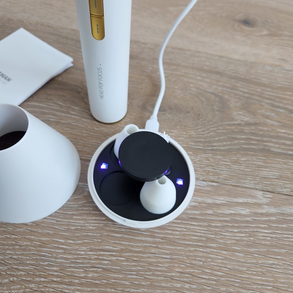 HeadpOp Focus for pimple, whiteheads, blackheads: Smart Pore Sebum Suction Devic - Picture 2 of 4